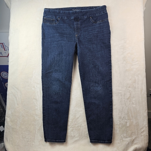 Chicos Pull On Jeggings 16R Dark Blue Denim Jeans Chicos Size 3R - Picture 1 of 10